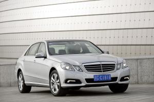 Mercedes-Benz E-Class L 2011 года